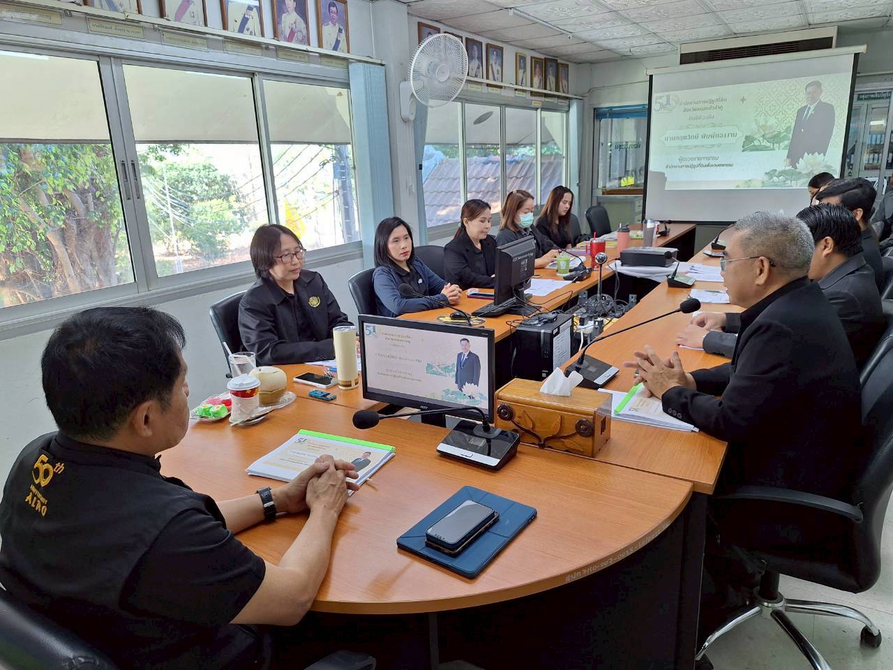 title - ผู้ตรวจราชการ ส.ป.ก. ประชุมตรวจราชการและติดตามความก้าวหน้าผลการดำเนินงานตามแผนการตรวจราชการของผู้ตรวจราชการสำนักงานการปฏิรูปที่ดินเพื่อเกษตรกรรม ประจำปีงบประมาณ พ.ศ. 2569 รอบที่ 1 เขตตรวจราชการที่ 10 จังหวัดหนองบัวลำภู 